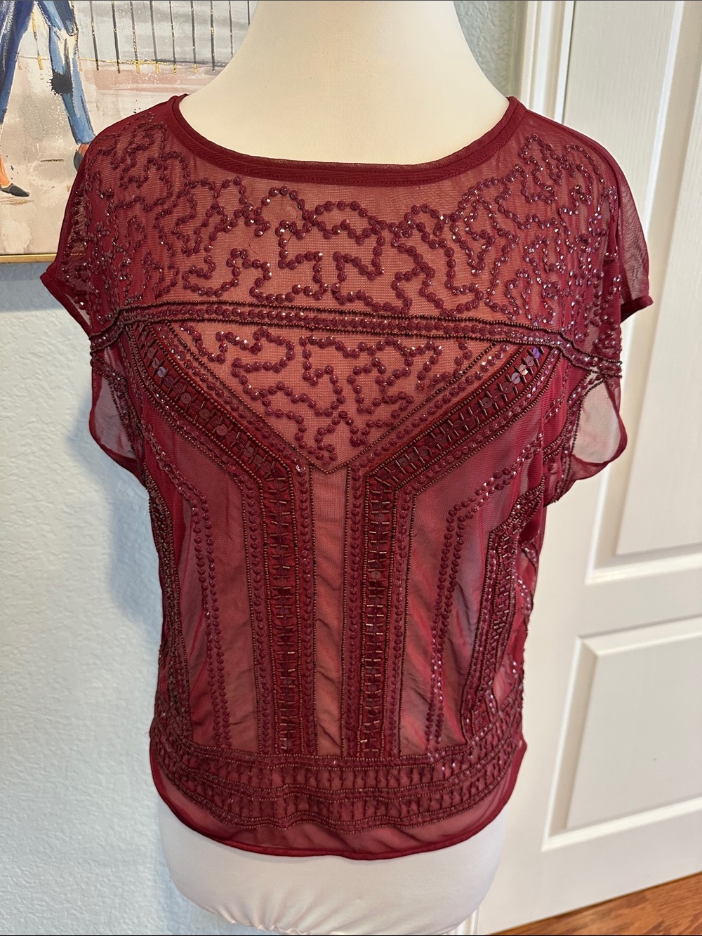 White House Black Market Sz MP Beaded Mesh Top in Burgundy